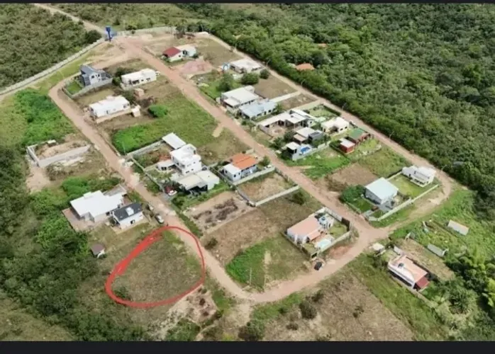 Lote com 400 metros, linda vista