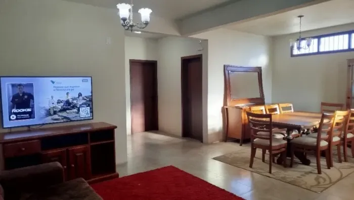 Casa Sítio Floresta, 4 quartos, 190m² - Direto com Proprietário