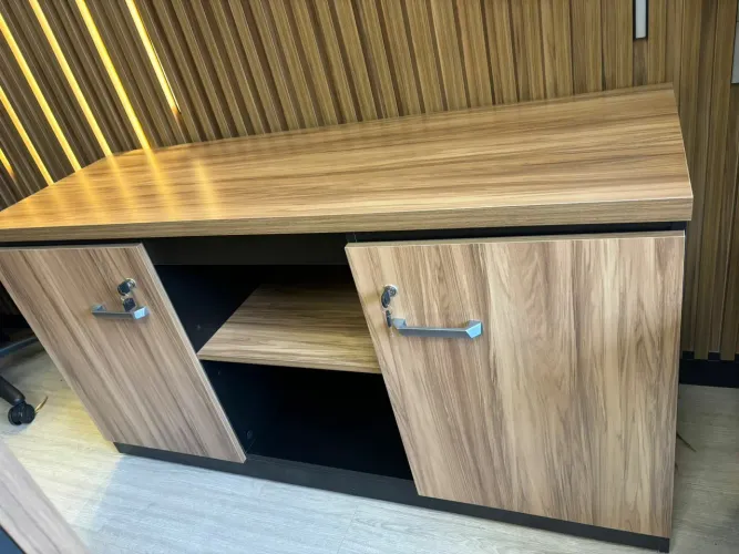 Armário baixo credenza
