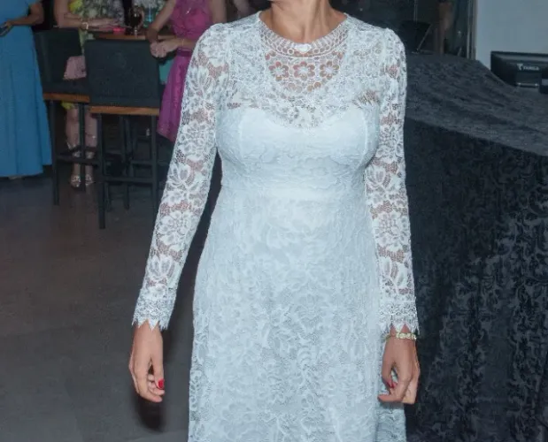 Vestido off-white casamento civil