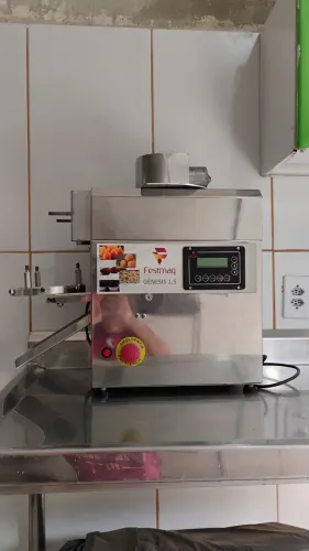 Máquina de salgados Festmaq
