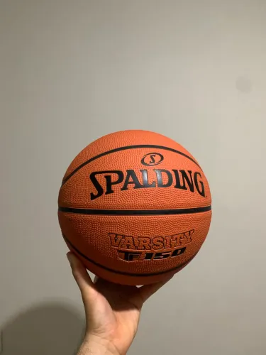 Bola de Basquete Spalding Varsity Tf-150
