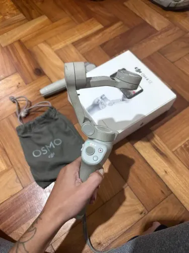 Estabilizador Mobile Gimbal DJI OM 4 SE - para smartphone 