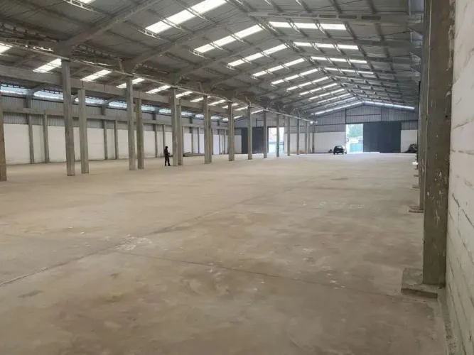 Galpão 2500m² para venda e aluguel Avenida Juiz de Fora S/N, Lagomar, Macaé - R$ 30.000