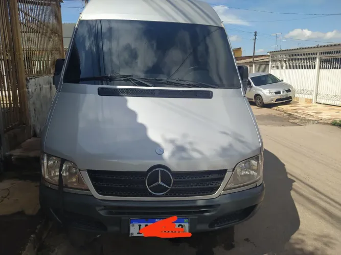 Mercedes-Benz Sprinter 413 Van Luxo 2.2 16 E 20L Dies 2010