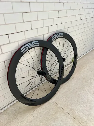 Rodas de Carbono para Bike de Speed perfil 60!