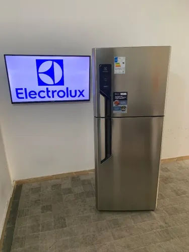 Geladeira inox Nova Com Garantia de fabrica 