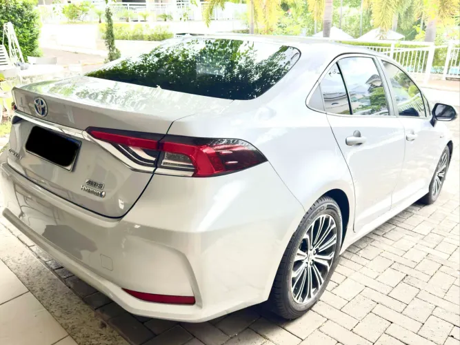 Toyota Corolla Altis Prem. Hybrid 1.8 Flex AUT 2020