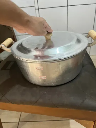 Panela de Alumínio com Tampa 4,5L
