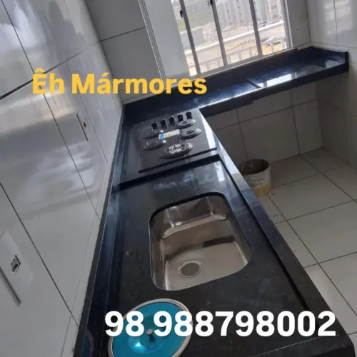 Pias e bancadas sob medidas 