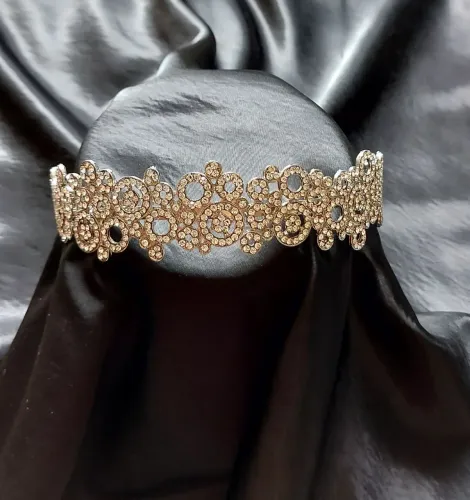 Tiara para noivas, debutantes e festa