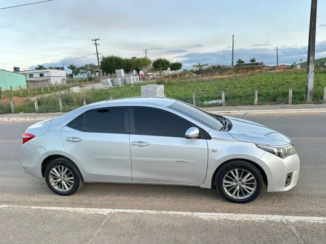 Toyota Corolla XEI 2.0 Flex 16V Aut. 2015