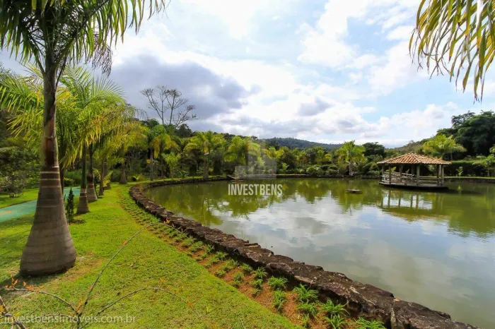 Sítio a venda em Moeda-MG
