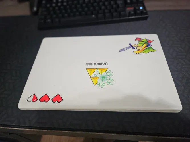 Notebook Samsung Flash F30 Celeron 4gb B SSD 128gb Branco