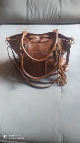 Bolsa feminina de ombro, nova, duas opções de alças, tamanho grande.
