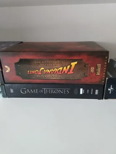 DVDs CSI/Games of Thrones/Indiana Jones/De Volta para o Futuro