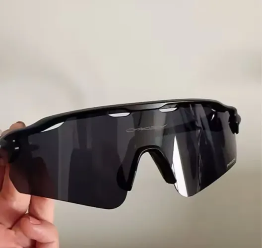 Óculos de Sol Oakley