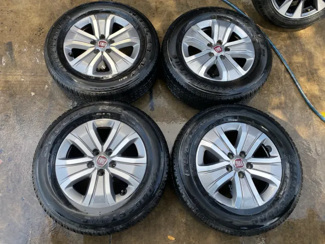 Rodas aro 16 Fiat toro + pneus Bridgestone originais 