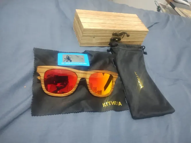 Óculos de Sol ORIGINAL Kithdia Madeira - Lentes Vermelhas