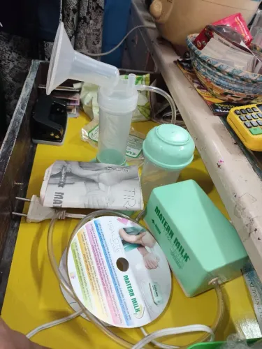 Tira leite materno elétrico