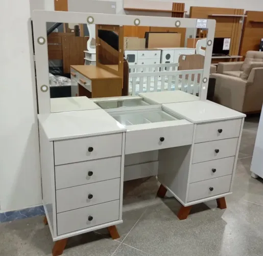 Penteadeira com Led Promoção