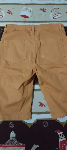 Bermuda cargo marrom e social  verde musgo