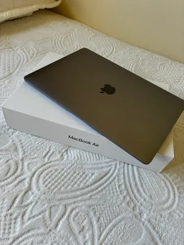 macbook air retina 2018