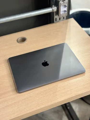 Macbook Pro 8Gb 256GB