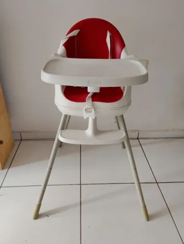 Cadeira de alimentação para criança