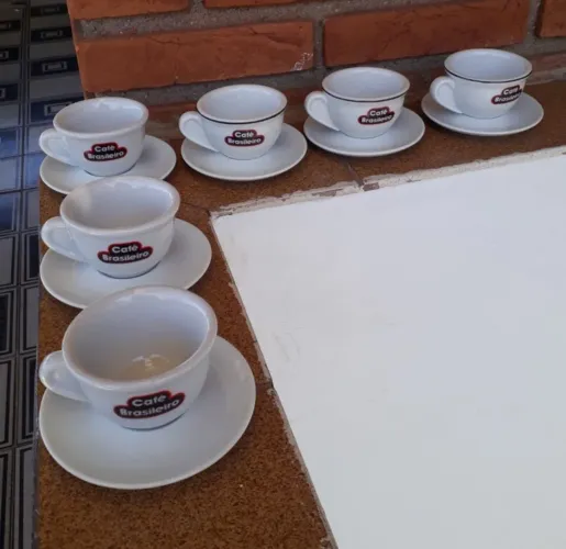Conjunto de xícaras de café com pires Shmidt (Porcelana) NOVO!