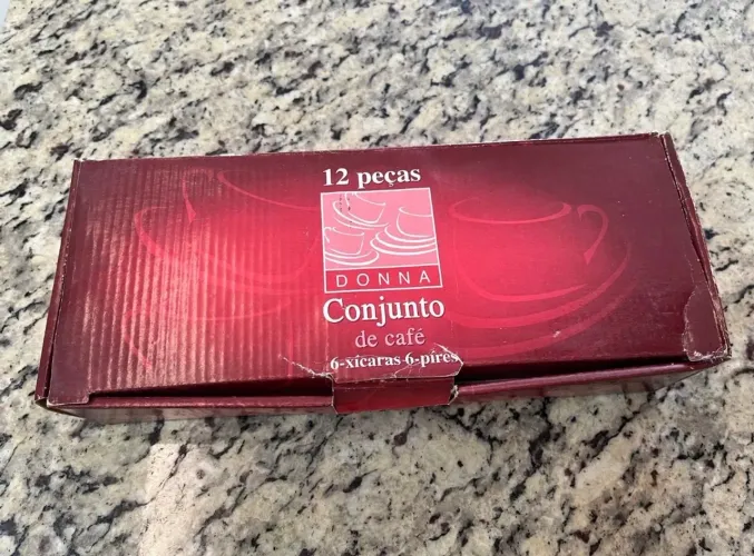 Jogo de xícara novo 12 peças.