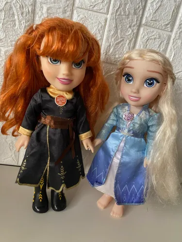 Frozen singing sisters Ana e Elsa, produto importado