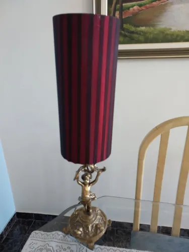 Luminária de mesa vintage com base de bronze - APENAS RETIRADA NO LOCAL
