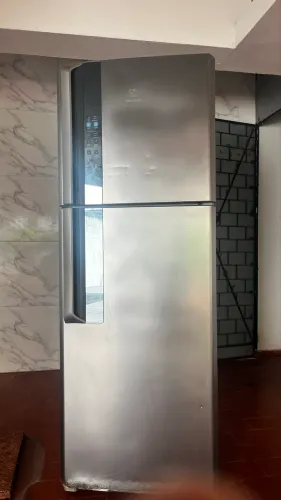 Geladeira Eletrolux 474 litros