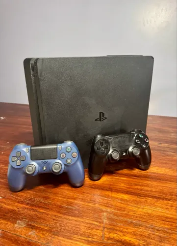 PlayStation 4 Slim 500 GB