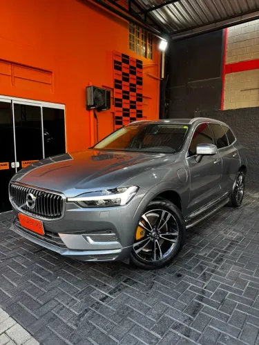 Volvo XC-60 XC 60 T-8 Híbrido Momentum 2.0 5P 2021
