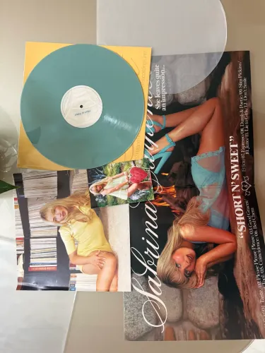 Sabrina Carpenter Short N Sweet Vinil LP Verde Bottle Green
