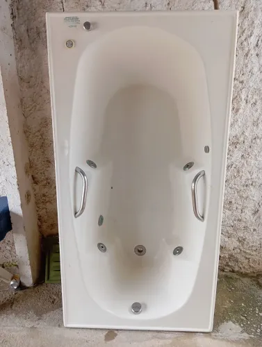 Banheira hidromassagem 90 x 180cm com tubulação