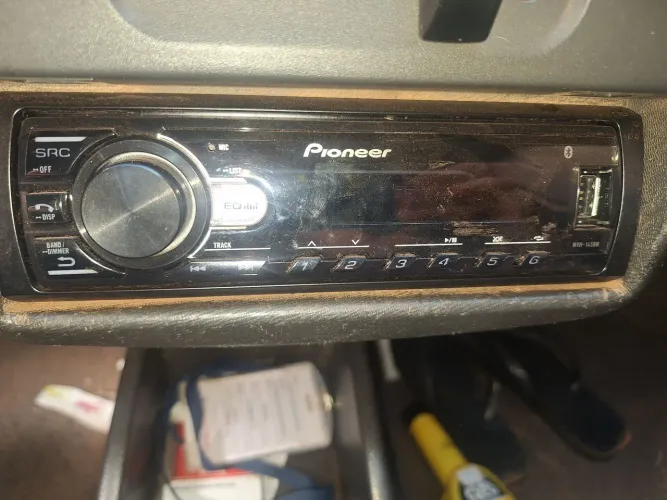 Son automótivo.
