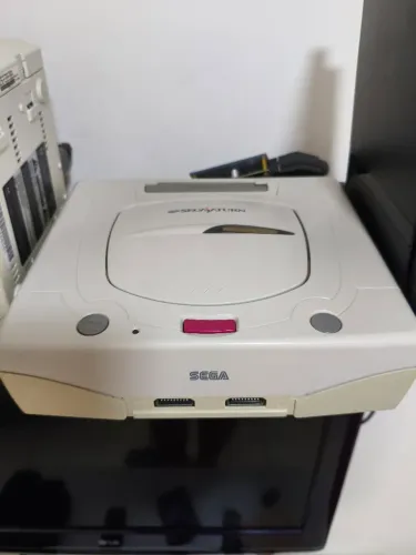 Sega Saturn japonês, somente o console 
