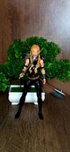 Marvel Legends Valkyria (Thor)