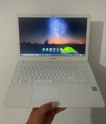 Notebook Samsung I5 7º / RAM 8GB / SSD 500GB/ Bat. 2H