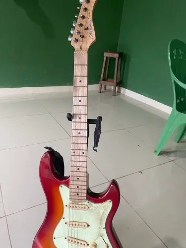 Guitarra strinberg 