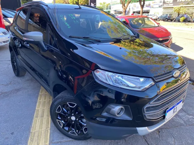Ford Ecosport XLS Freestyle 1.6 Flex 8V 5P 2013