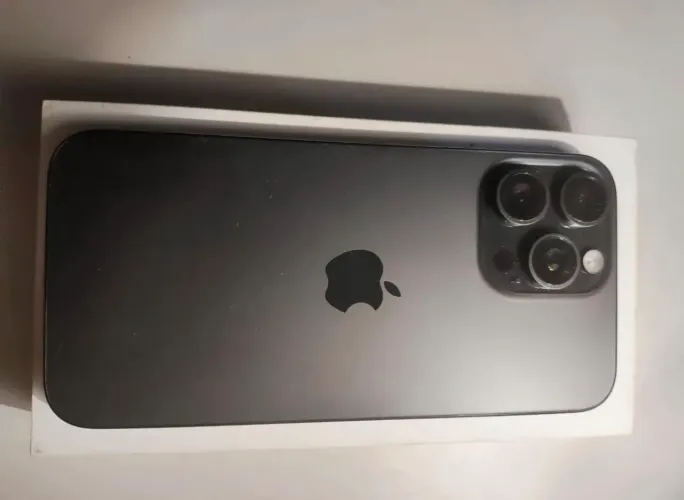 Vendo IPhone 15 Pro Max 256GB