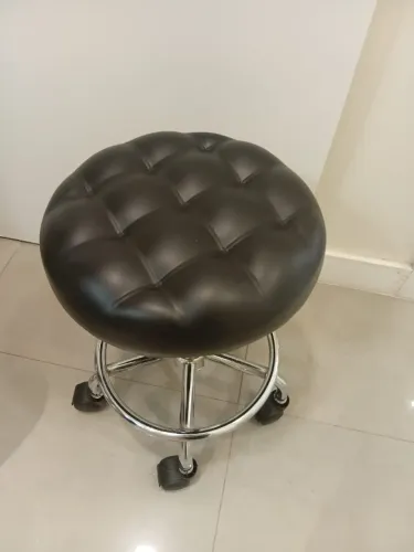 1 Mocho com e 2 sem encosto