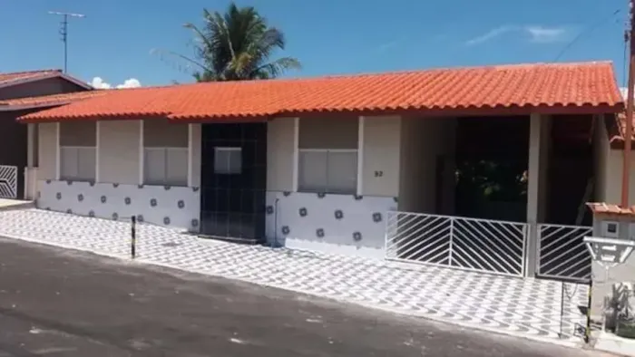 Casa de condomínio para venda tem 165 metros quadrados com 3 quartos