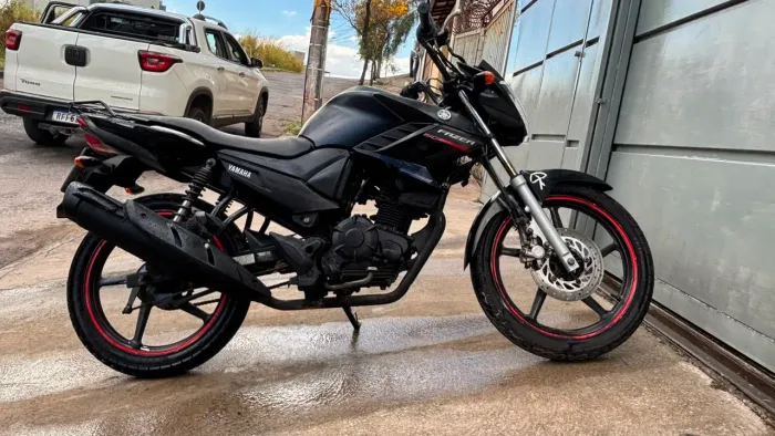 Fazer 150 2014 linda doc 26 na mão revisada