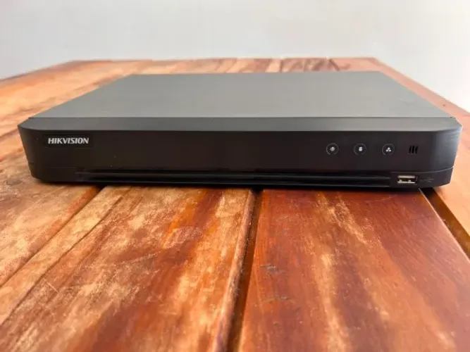 Hikvision DS-7208HGHI-K1 dvr 8 canais 1080p lite com saída cvbs
