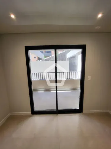 Estúdio charmoso em Pinheiros, SP - 23m², 1 banheiro, piso tile e boa iluminação!